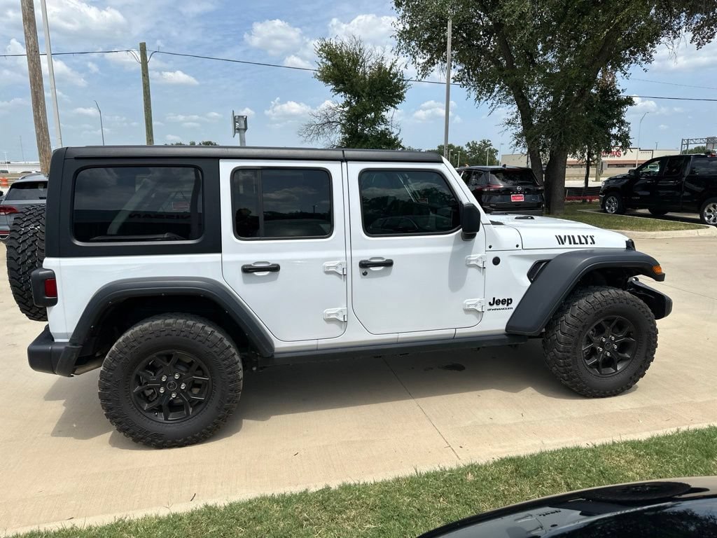 Used 2025 Jeep Wrangler Unlimited Sport AWD/4WD image 6