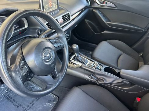 Used 2016 MAZDA MAZDA3 i Sport FWD image 11