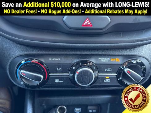 Used 2021 Kia Soul LX image 28