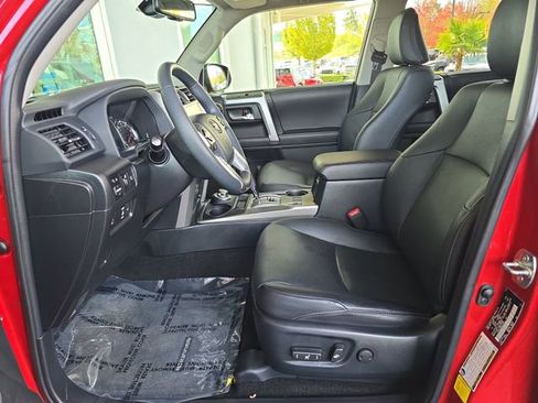 Used 2022 Toyota 4Runner Limited image 23