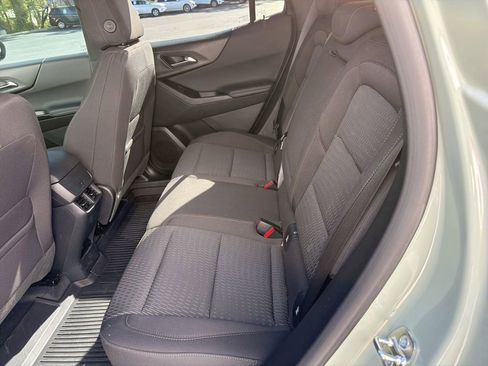 Used 2026 Chevrolet Equinox LT w/ LPO, Floor Liner Package FWD image 35