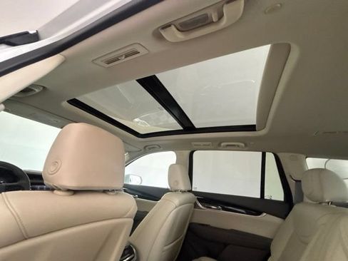 Used 2020 Cadillac XT6 Premium Luxury AWD/4WD image 25