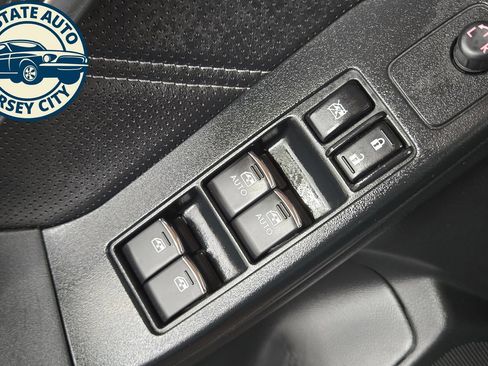 Used 2017 Subaru Forester 2.0XT Touring AWD/4WD image 27