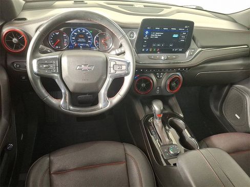 Used 2023 Chevrolet Blazer RS w/ Enhanced Convenience Package image 2