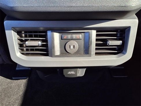 New 2026 Ford F250 Lariat w/ Black Appearance Package image 7