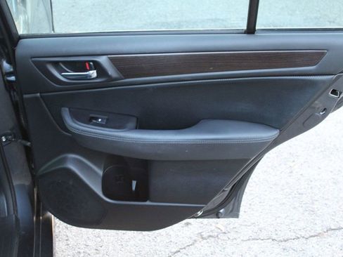 Used 2016 Subaru Legacy 2.5i Limited image 21