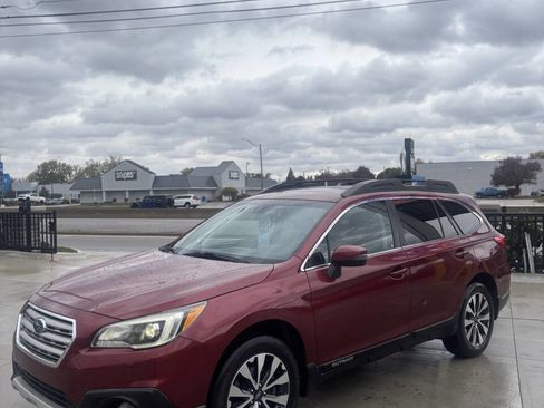 Used 2017 Subaru Outback 2.5i Limited image 7