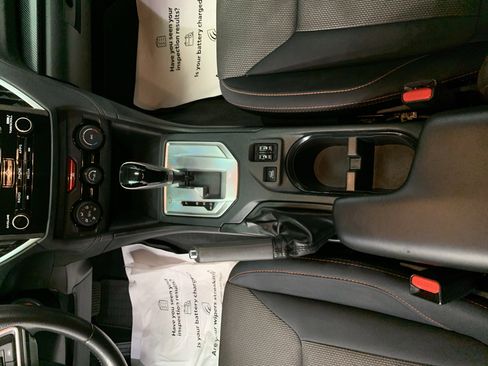 Used 2019 Subaru Crosstrek 2.0i Premium w/ Eyesight System image 15