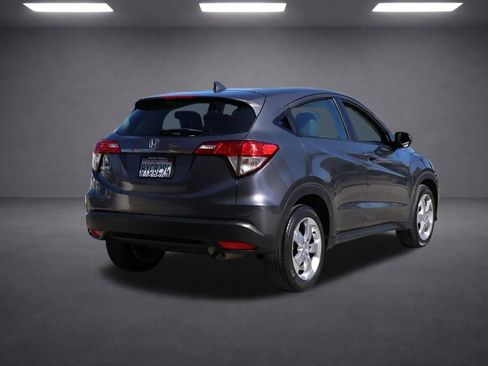 Used 2022 Honda HR-V LX image 4