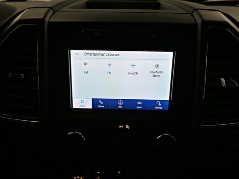 Used 2019 Ford F150 XLT w/ Equipment Group 302A Luxury image 14