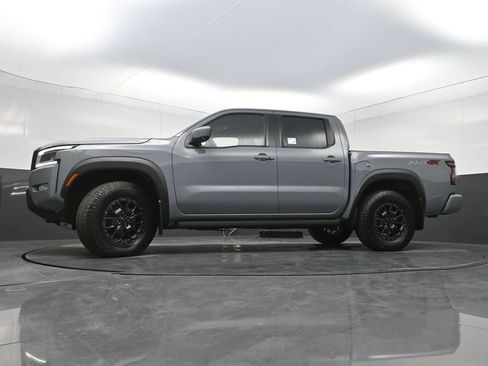 Used 2023 Nissan Frontier PRO-4X w/ Pro-4X Premium Package AWD/4WD image 29