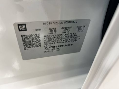 Used 2024 Chevrolet Malibu LS FWD image 27