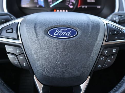 Used 2019 Ford Edge SEL w/ Equipment Group 201A FWD image 33