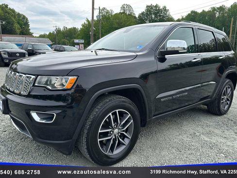 Used 2018 Jeep Grand Cherokee Limited AWD/4WD image 13