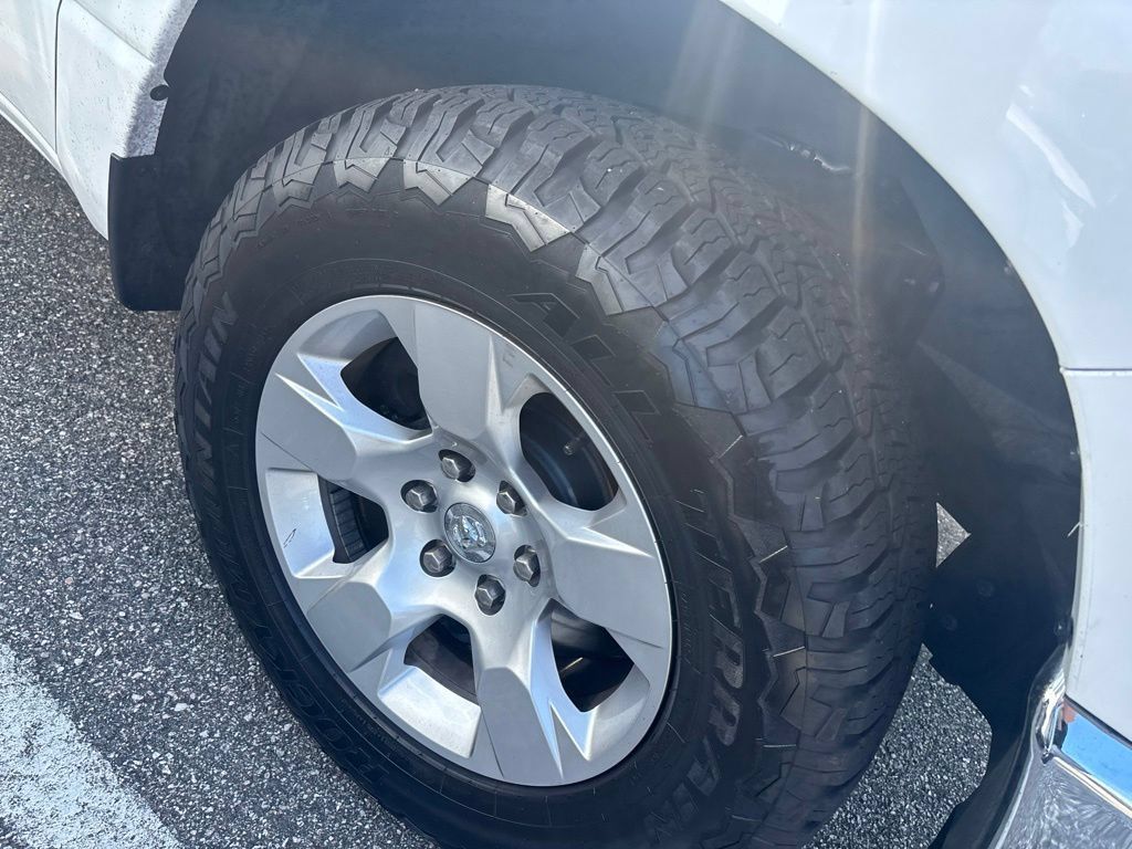 Used 2019 RAM 1500 Big Horn RWD image 14