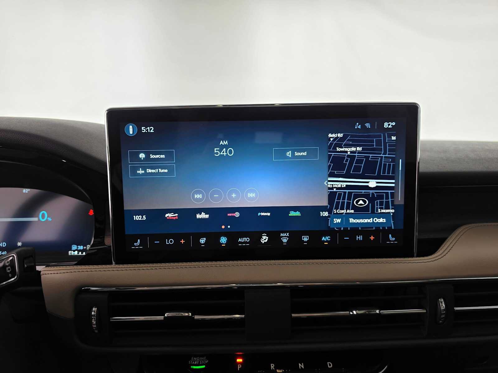 Used 2024 Lincoln Corsair Grand Touring w/ Equipment Group 302A AWD/4WD image 25
