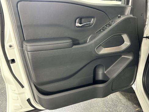 New 2026 Nissan Frontier SV w/ All-Weather Content Package AWD/4WD image 29