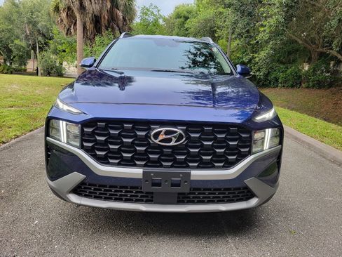 Used 2023 Hyundai Santa Fe SEL image 2