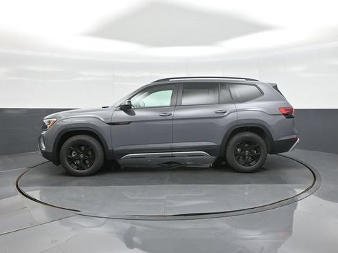 New 2026 Volkswagen Atlas Peak Edition AWD/4WD image 4