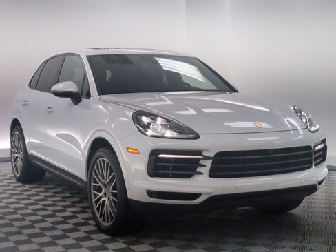 Certified 2022 Porsche Cayenne Platinum Edition AWD/4WD image 7