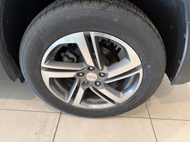 Used 2019 GMC Terrain SLT w/ Preferred Package FWD image 5