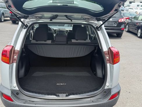 Used 2013 Toyota RAV4 XLE AWD/4WD image 7