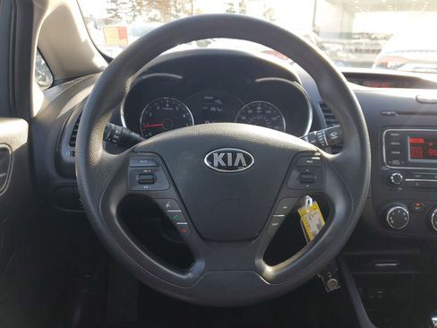 Used 2016 Kia Forte LX image 25