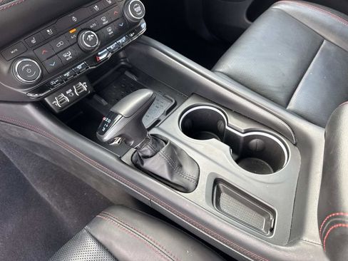 Used 2025 Dodge Durango GT AWD/4WD image 45