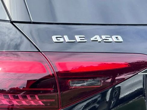 New 2026 Mercedes-Benz GLE 450 4MATIC image 10
