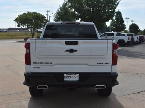 New 2026 Chevrolet Silverado 1500 Custom Trail Boss w/ LPO, Dark Essentials Package AWD/4WD image 6