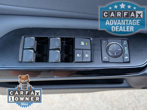 Used 2024 Lexus ES 350 F Sport w/ Accessory Package (Z2) FWD image 25