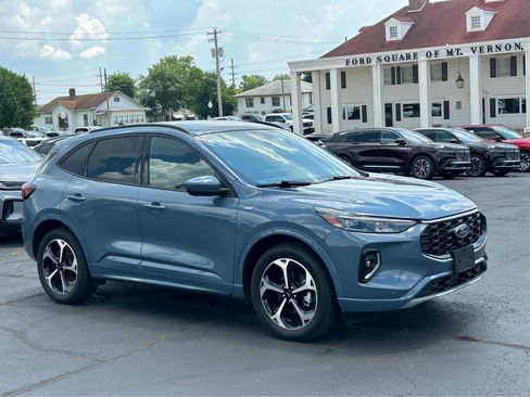 Used 2023 Ford Escape ST-Line Elite image 4