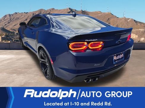 Used 2021 Chevrolet Camaro SS RWD image 3