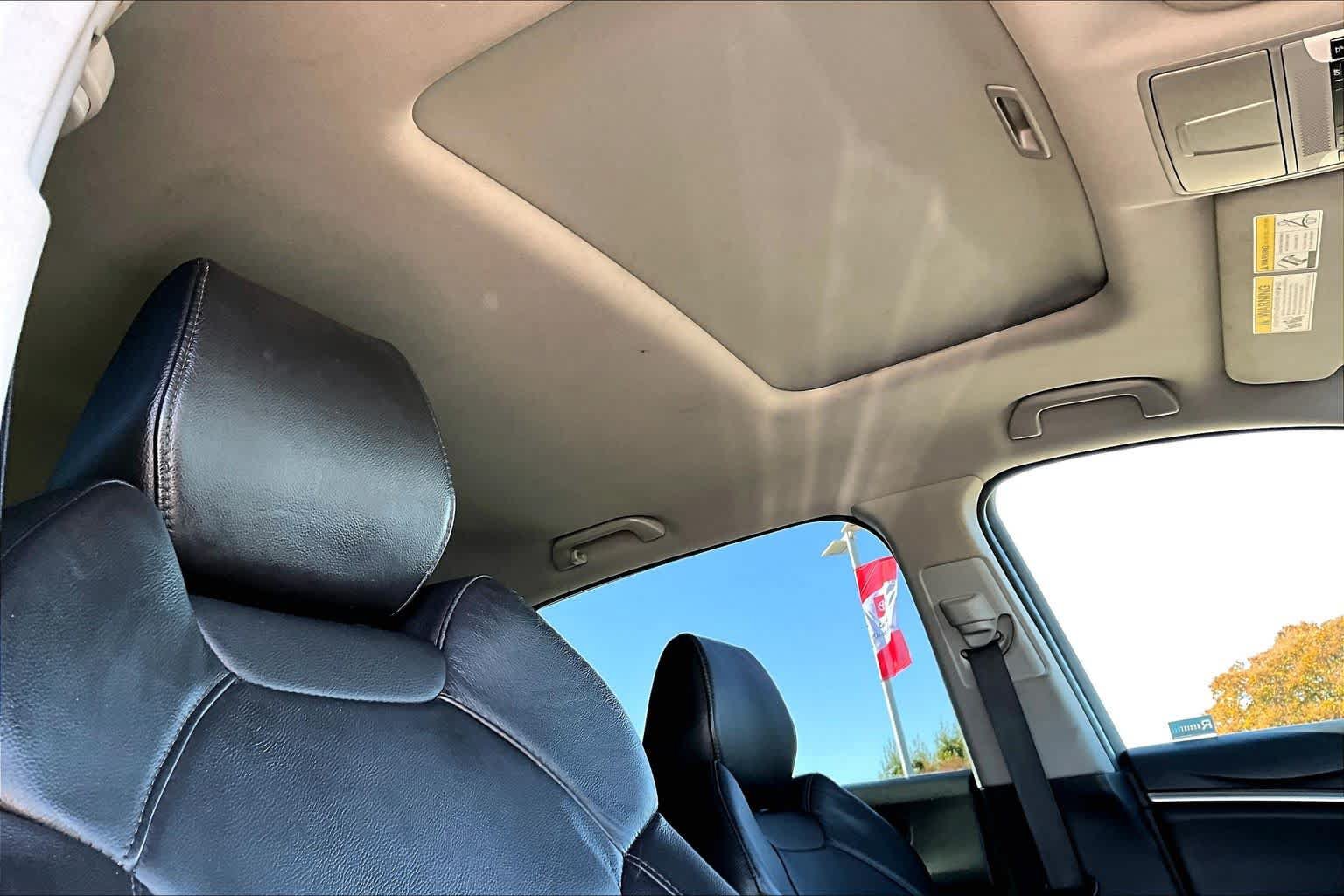 Used 2020 Acura MDX FWD image 13