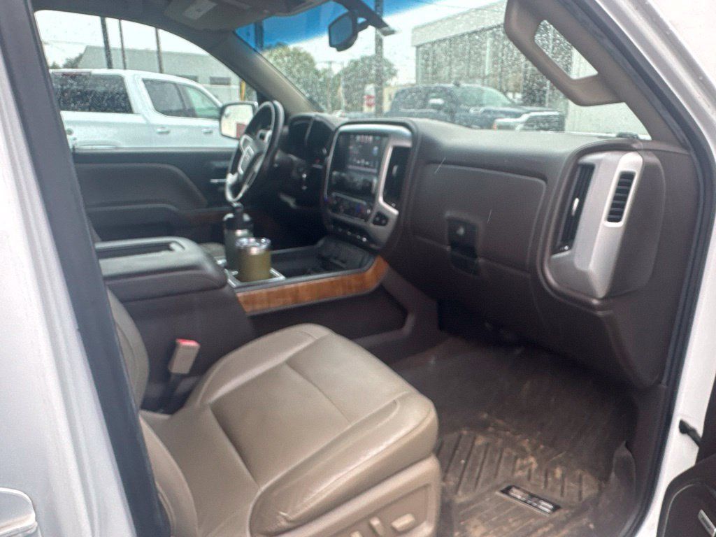 Used 2017 GMC Sierra 1500 SLT w/ SLT Premium Package AWD/4WD image 36