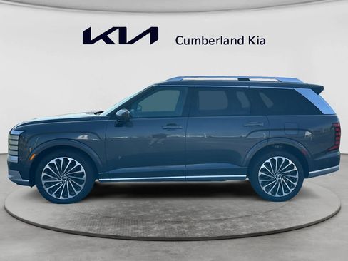 Used 2026 Hyundai Palisade Calligraphy AWD/4WD image 2