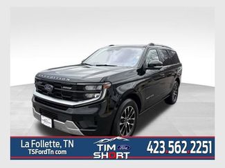 Used 2025 Ford Expedition Platinum video 1
