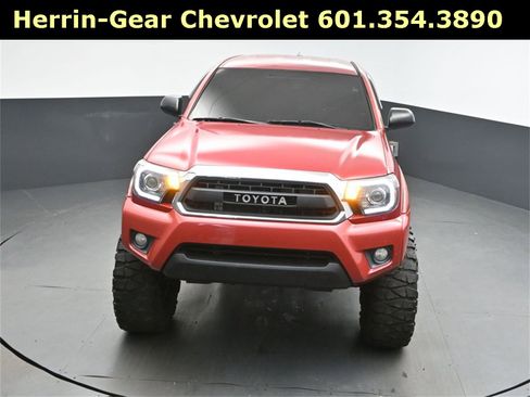Used 2012 Toyota Tacoma PreRunner image 37