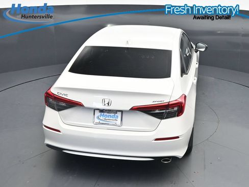 Used 2023 Honda Civic Sport image 23