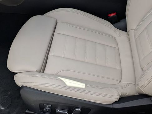 New 2026 BMW i4 eDrive40 w/ M Sport Package image 4