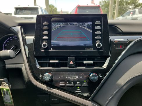 Used 2023 Toyota Camry SE FWD image 28