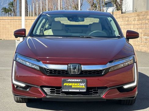 Certified 2021 Honda Clarity Plug-In Hybrid image 9