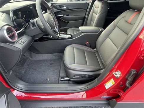 New 2026 Chevrolet Trax RS w/ Sunroof Package image 12