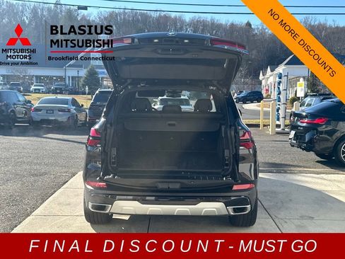 Used 2024 BMW X5 xDrive40i w/ Premium Package image 35