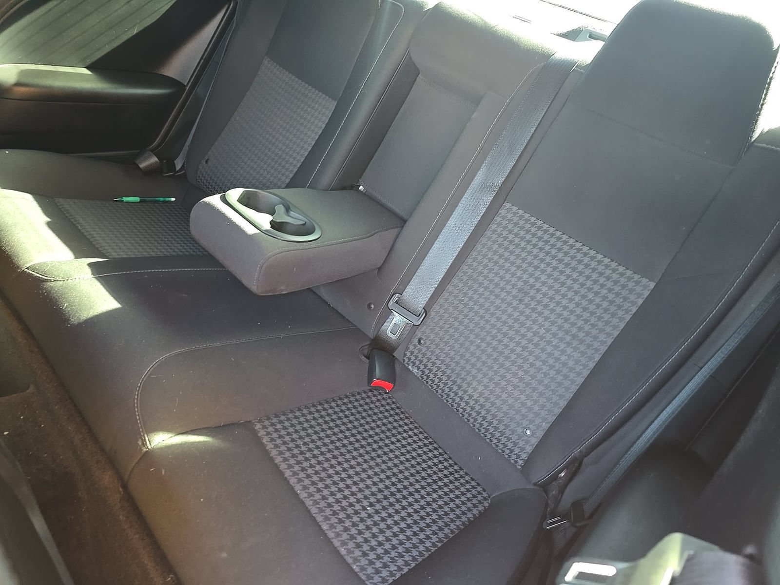 Used 2019 Dodge Challenger R/T RWD image 12