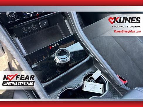 Used 2024 Jeep Grand Cherokee Altitude AWD/4WD image 37