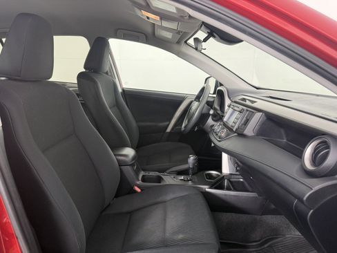 Used 2017 Toyota RAV4 LE w/ All Weather Liner Package AWD/4WD image 10