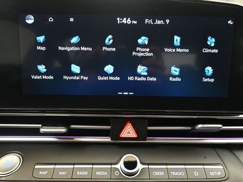 Certified 2024 Hyundai Elantra SEL w/ Convenience Package image 31