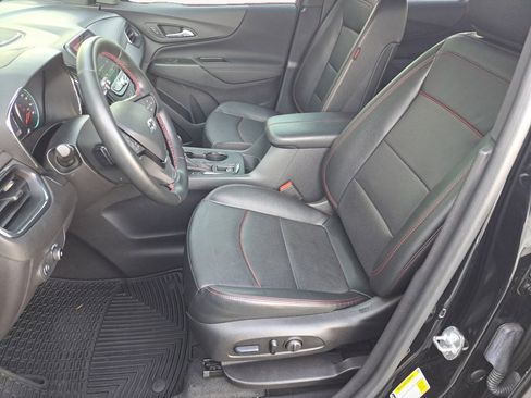 Certified 2024 Chevrolet Equinox RS w/ RS Leather Package image 9