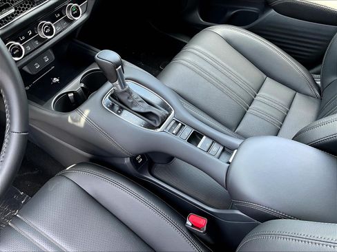 New 2027 Honda HR-V EX-L image 14